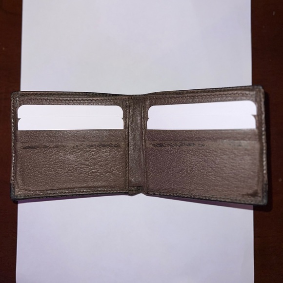 Gucci Bi-Fold Ophidia Wallet - Picture 7 of 8
